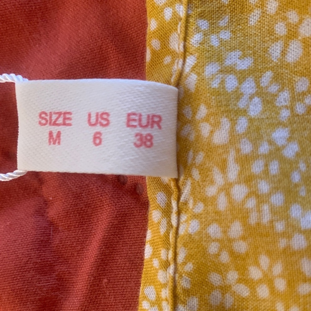 ROMWE Yellow Button-Front Mini Dress - Picture 4 of 6